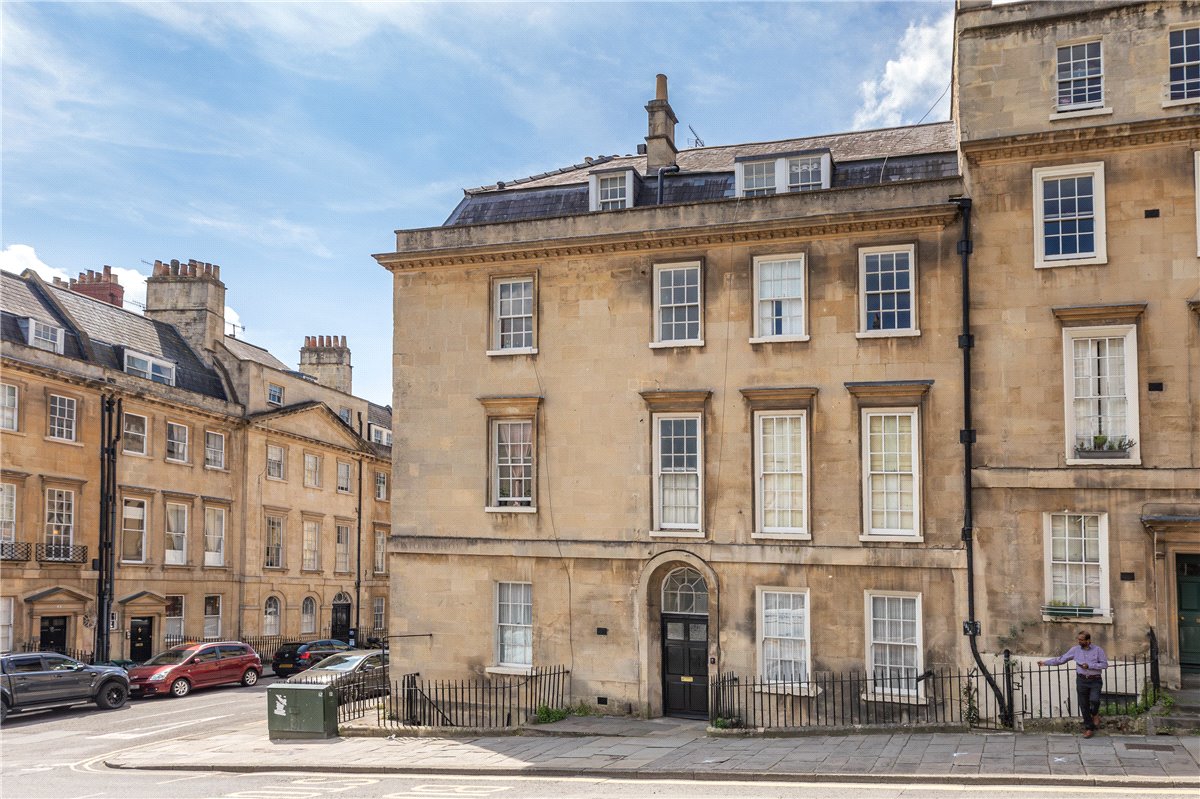 1 bedroom flat, Oxford Row, Bath BA1 - Sold STC