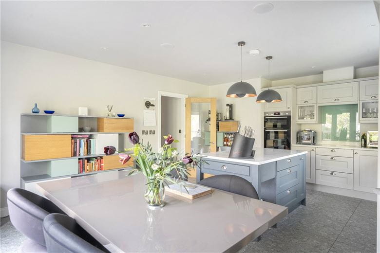 5 bedroom house, Hawkers Yard, Batheaston BA1 - Available