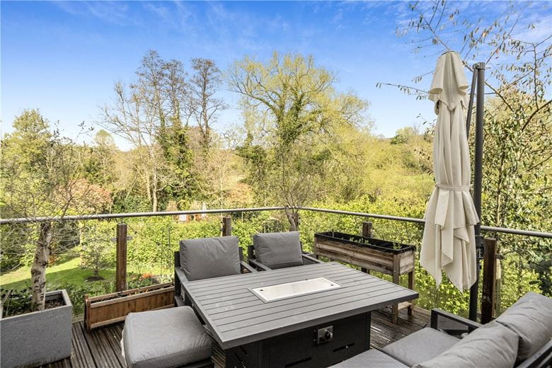 5 bedroom house, Hawkers Yard, Batheaston BA1 - Available