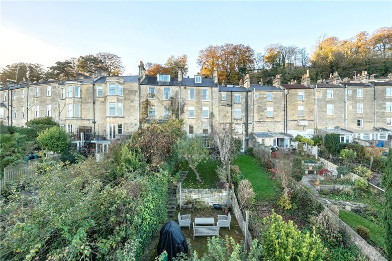 4 bedroom house, Berkeley Place, Camden Road BA1 - Sold