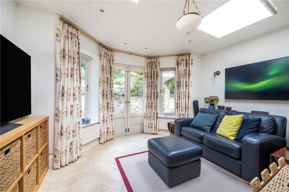 2 bedroom house, Stourton, Warminster BA12 - Available