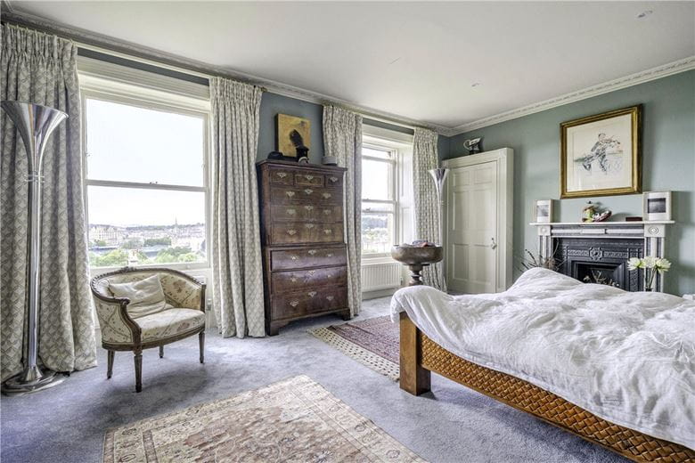 4 bedroom house, Darlington Place, Bath BA2 - Sold STC