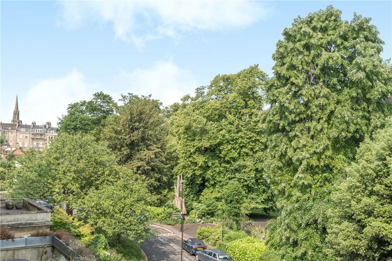 2 bedroom flat, Great Pulteney Street, Bath BA2 - Sold
