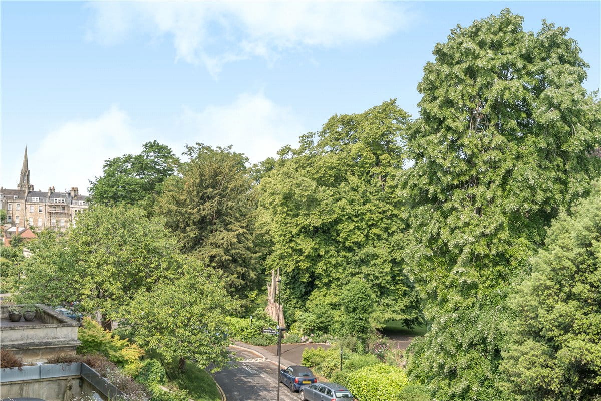 2 bedroom flat, Great Pulteney Street, Bath BA2 - Sold