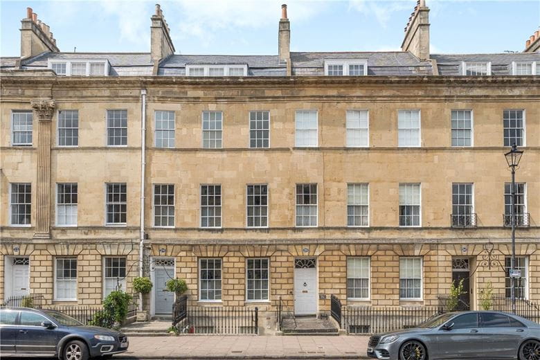2 bedroom flat, Great Pulteney Street, Bath BA2 - Sold STC