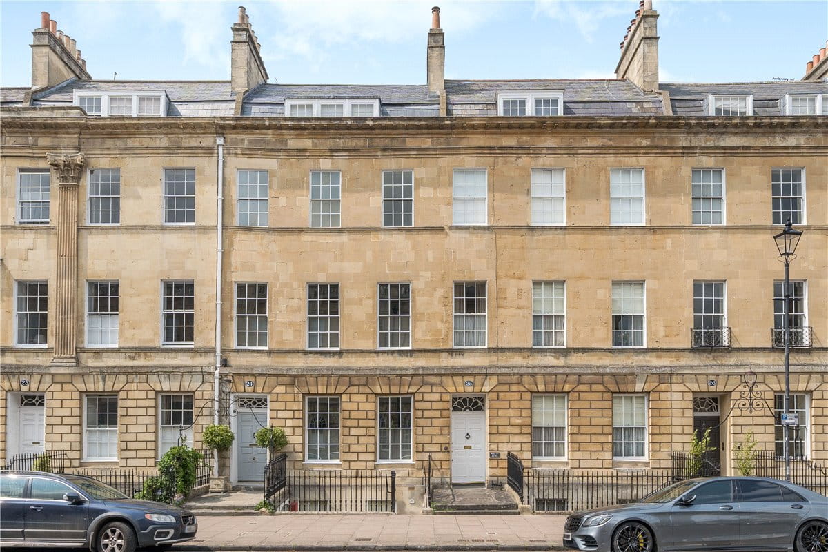 2 bedroom flat, Great Pulteney Street, Bath BA2 - Sold