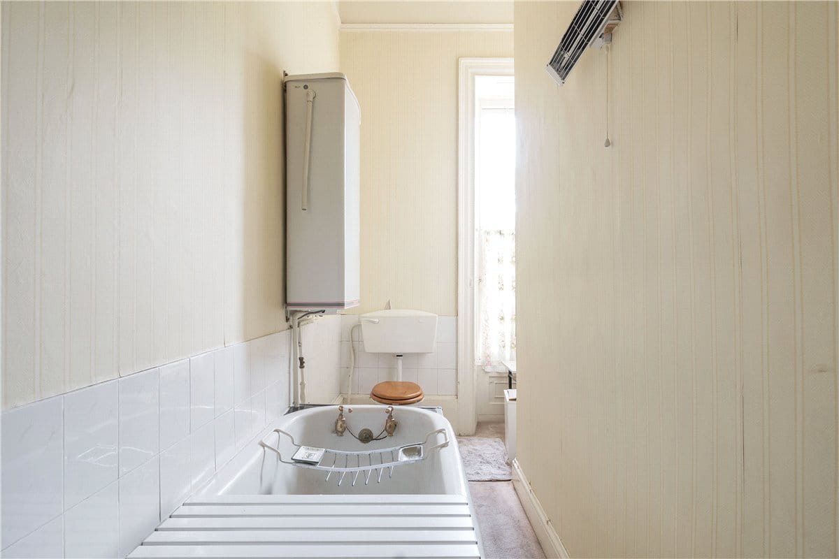 2 bedroom flat, Great Pulteney Street, Bath BA2 - Sold