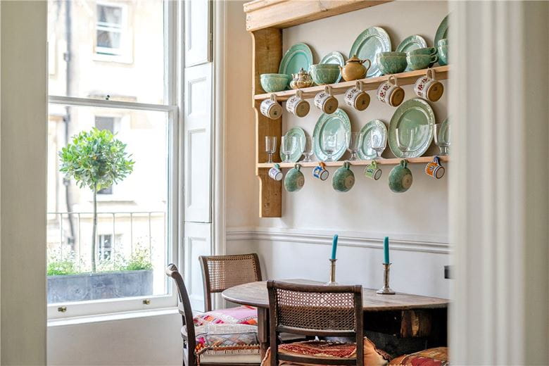 1 bedroom flat, Russell Street, Bath BA1 - Available