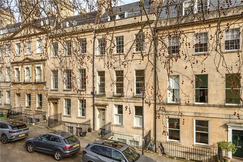 5 bedroom house, St. James's Square, Bath BA1 - Sold STC