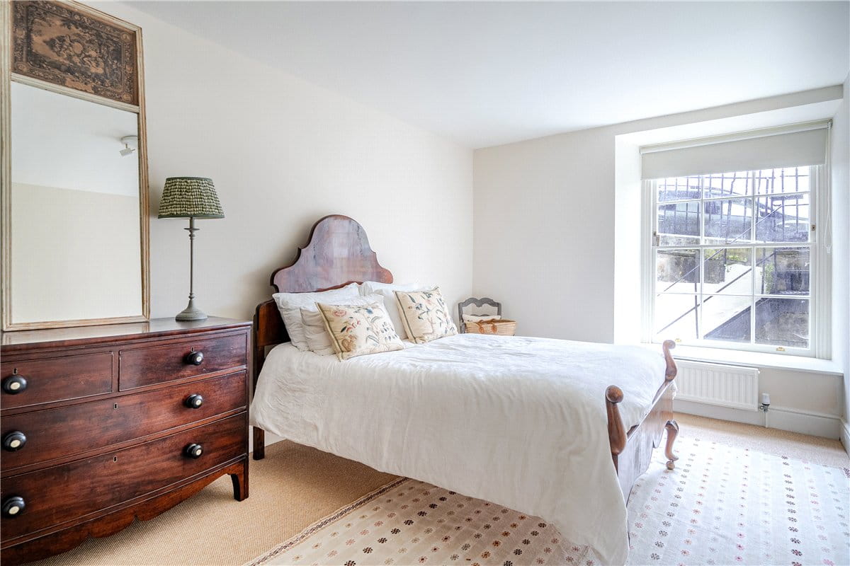 3 bedroom maisonette, Marlborough Buildings, Bath BA1 - Available