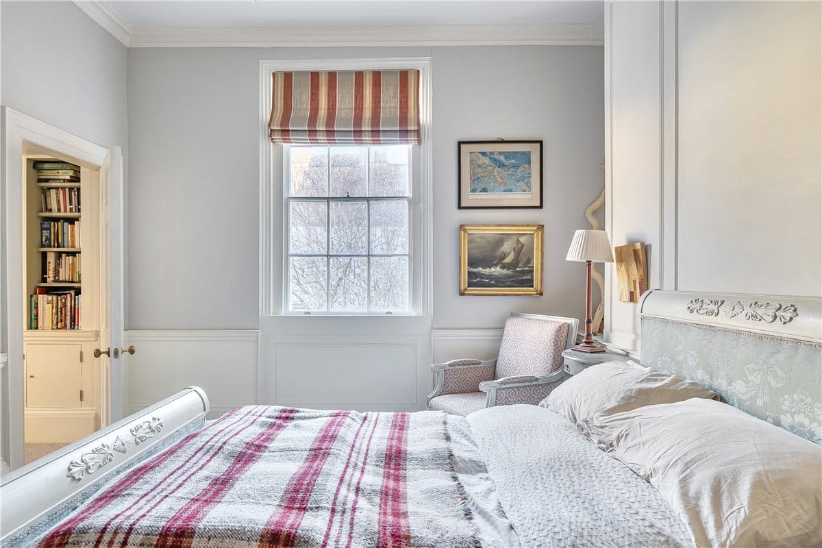 1 bedroom flat, Harington Place, Bath BA1 - Available