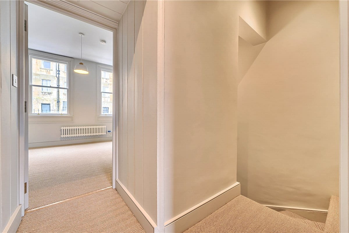3 bedroom maisonette, Walcot Street, Bath BA1 - Available