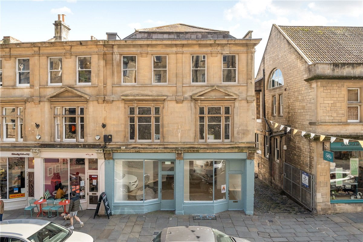 3 bedroom maisonette, Walcot Street, Bath BA1 - Available