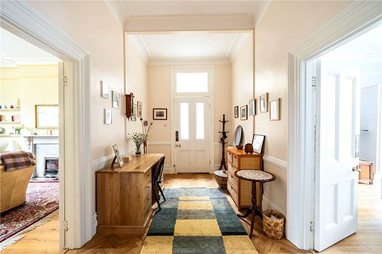 6 bedroom house, Combe Park, Bath BA1 - Available