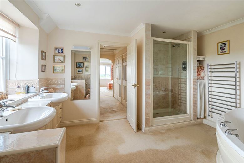 3 bedroom house, Tetbury, Gloucestershire GL8 - Available