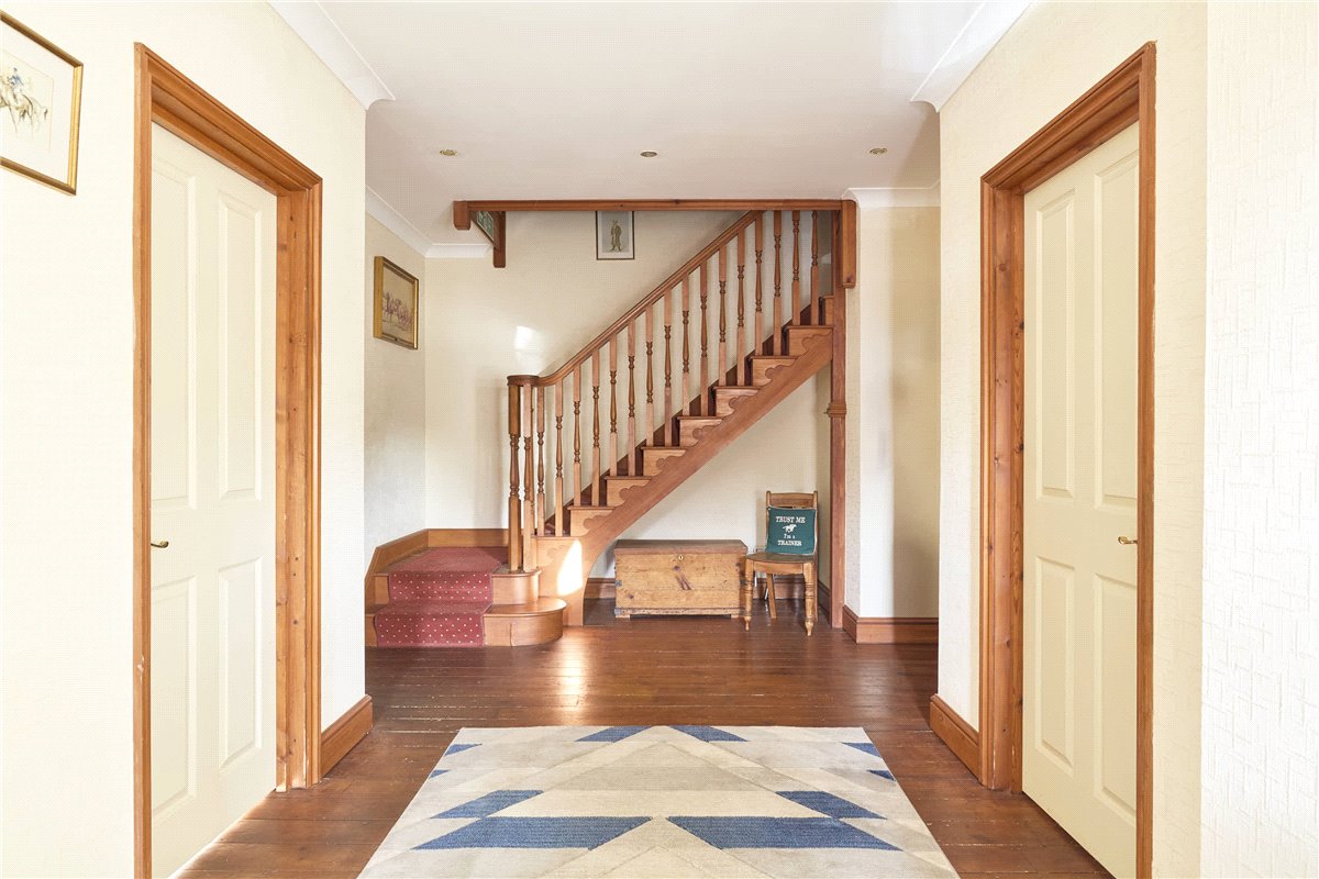 6 bedroom house, Warrington Street, Newmarket CB8 - Available