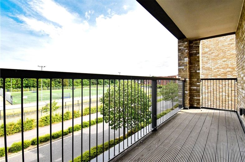 2 bedroom flat, Hawkey Road, Trumpington CB2 - Sold STC