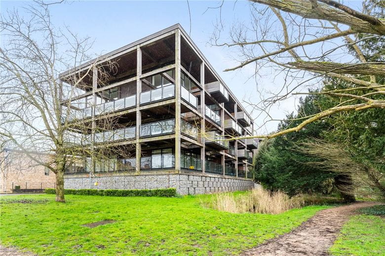 2 bedroom flat, Kingfisher Way, Cambridge CB2 - Sold