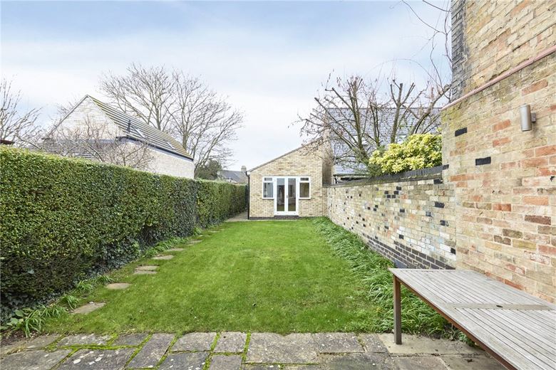 4 bedroom house, Histon Road, Cambridge CB4 - Available