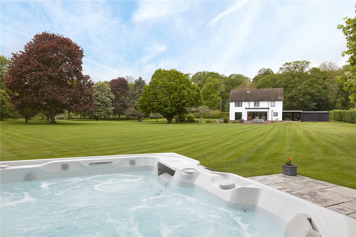 4 bedroom house, Moulton Road, Kennett CB8 - Sold