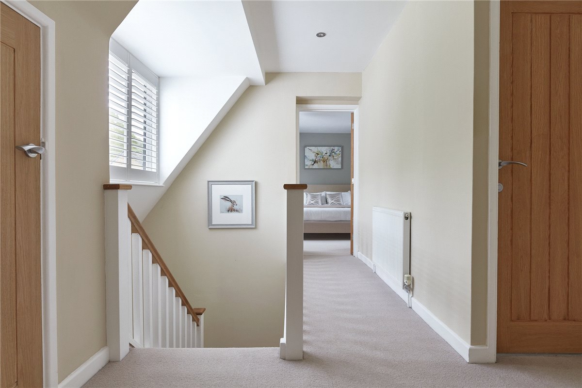 4 bedroom house, Moulton Road, Kennett CB8 - Sold