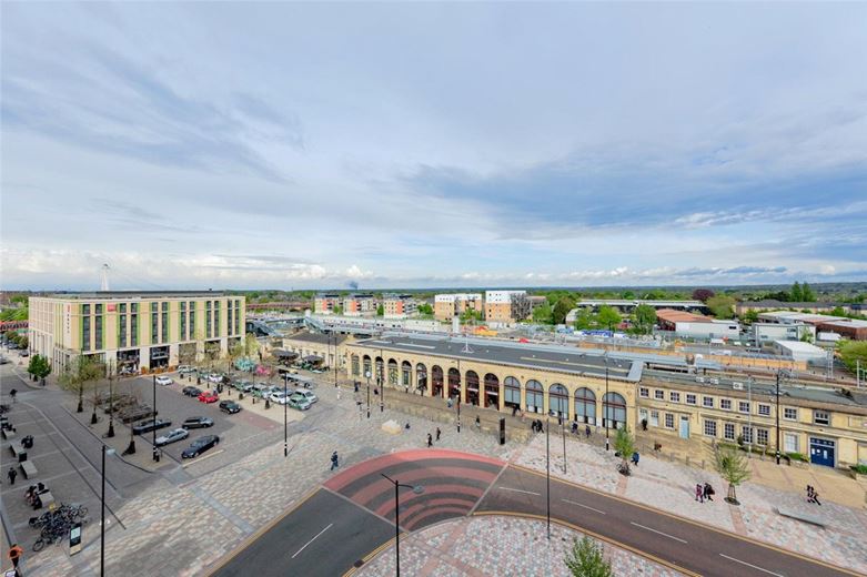 2 bedroom flat, 4 Station Square, Cambridge CB1 - Sold