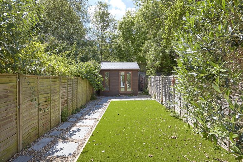 3 bedroom house, Clare Street, Cambridge CB4 - Sold