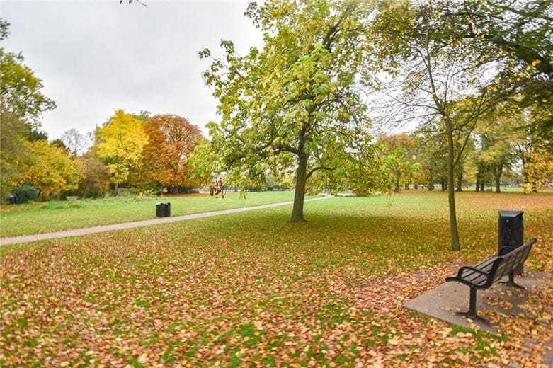 2 bedroom flat, Christ's Lane, Cambridge CB1 - Sold STC