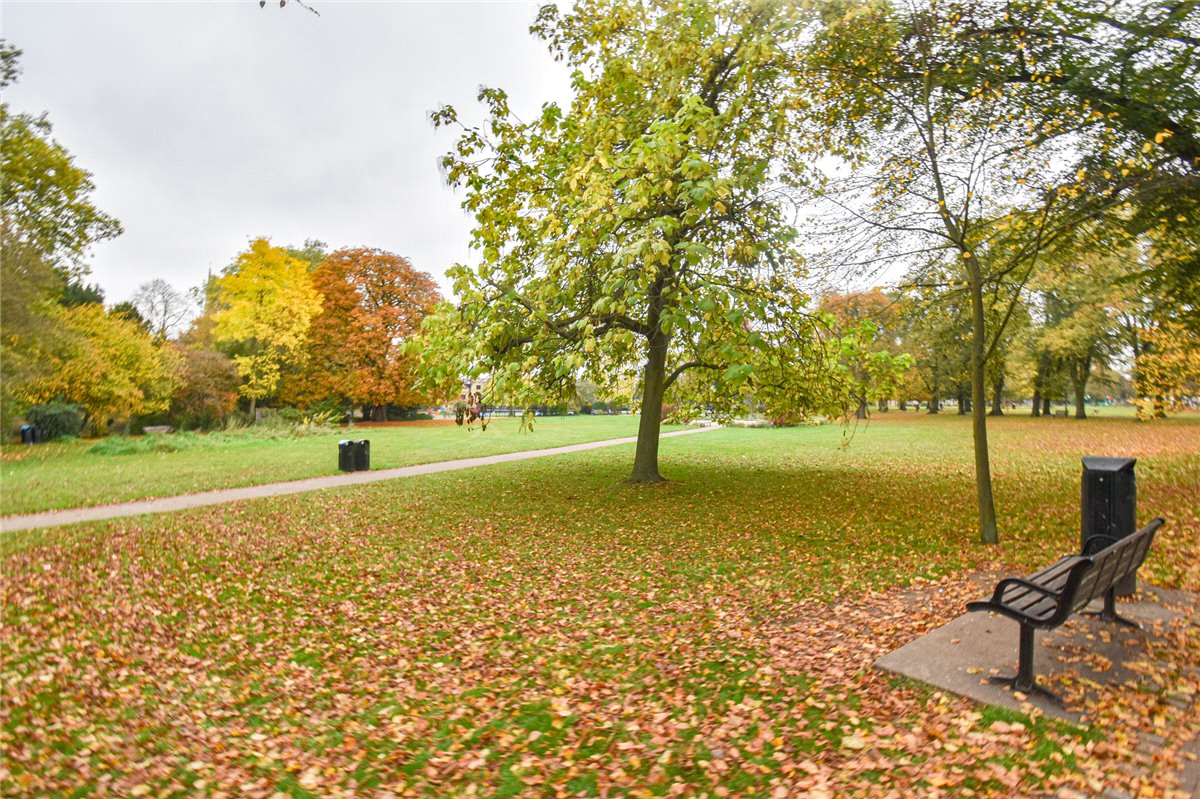 2 bedroom flat, Christ's Lane, Cambridge CB1 - Sold STC