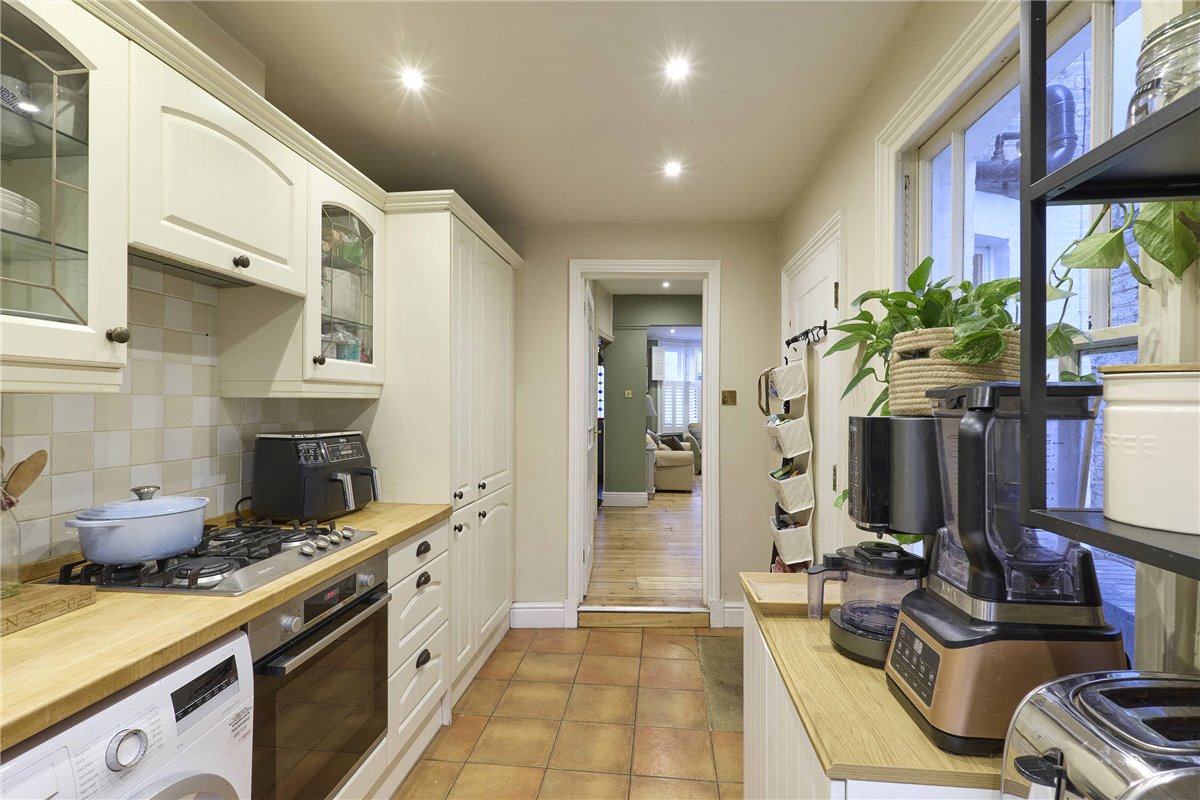 3 bedroom house, Mawson Road, Cambridge CB1 - Sold