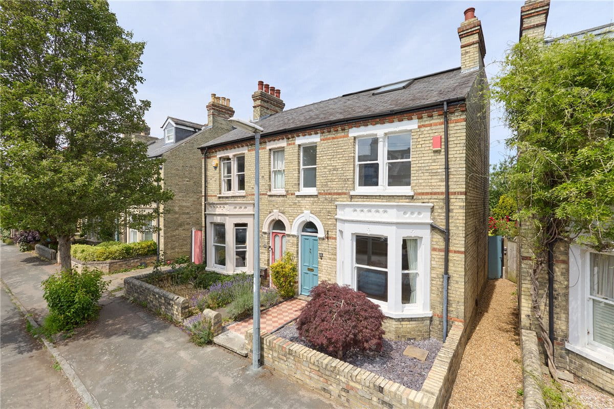 3 bedroom house, Montague Road, Cambridge CB4 - Sold STC