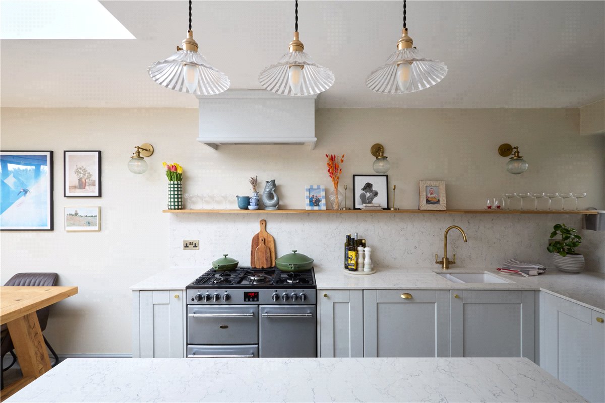 3 bedroom house, High Street, Cherry Hinton CB1 - Available