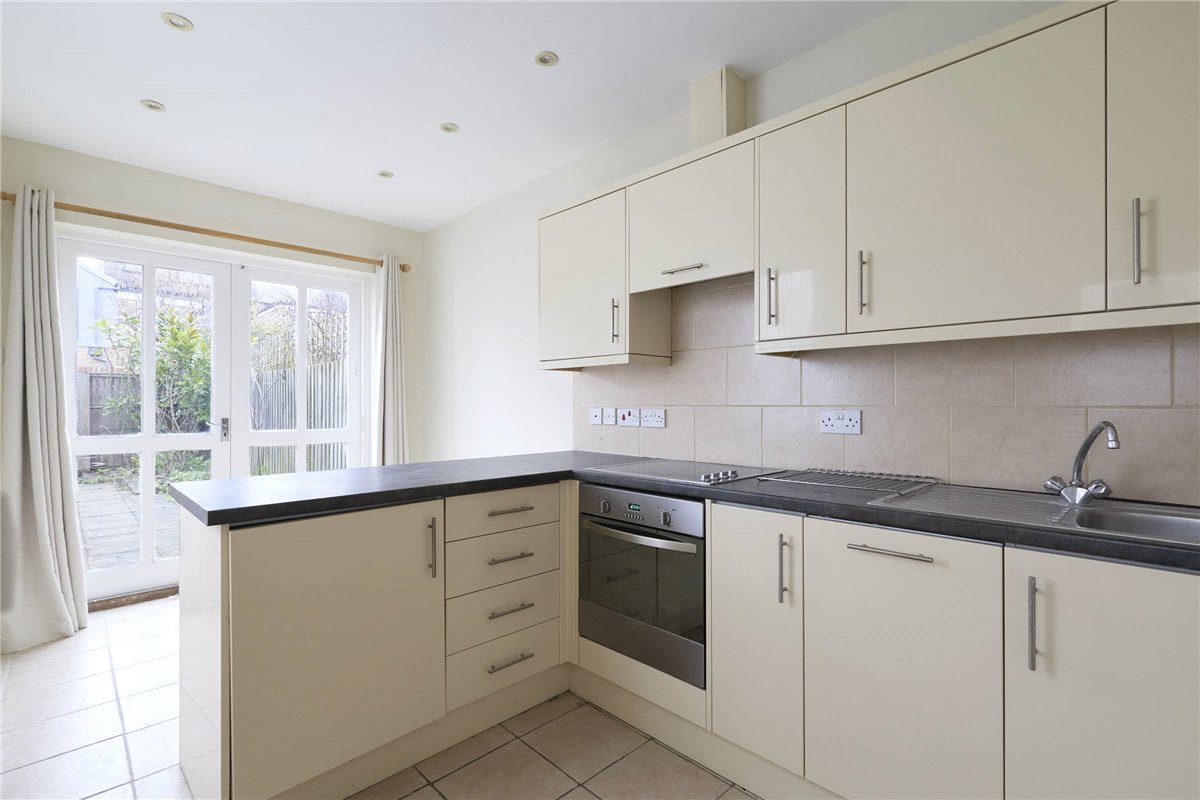 2 bedroom house, Victoria Street, Cambridge CB1 - Sold