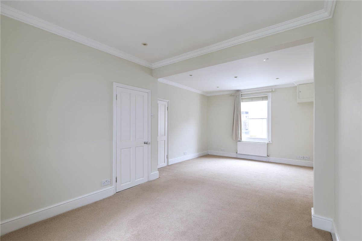 2 bedroom house, Victoria Street, Cambridge CB1 - Sold