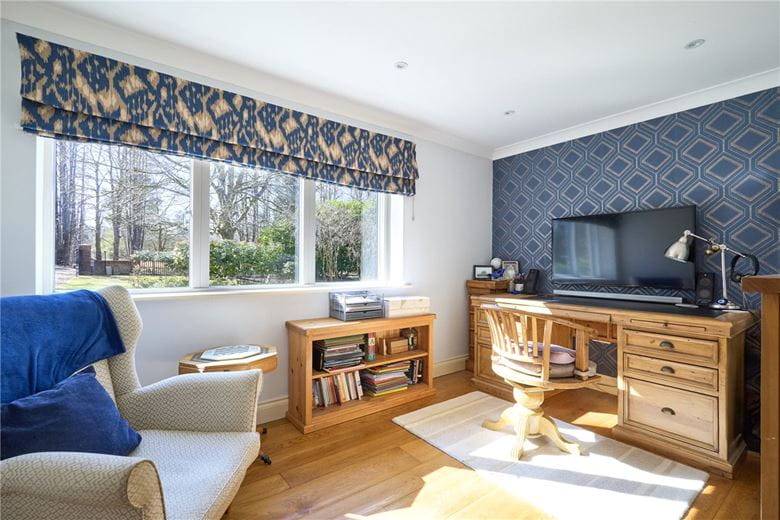 5 bedroom house, Centre Drive, Newmarket CB8 - Sold