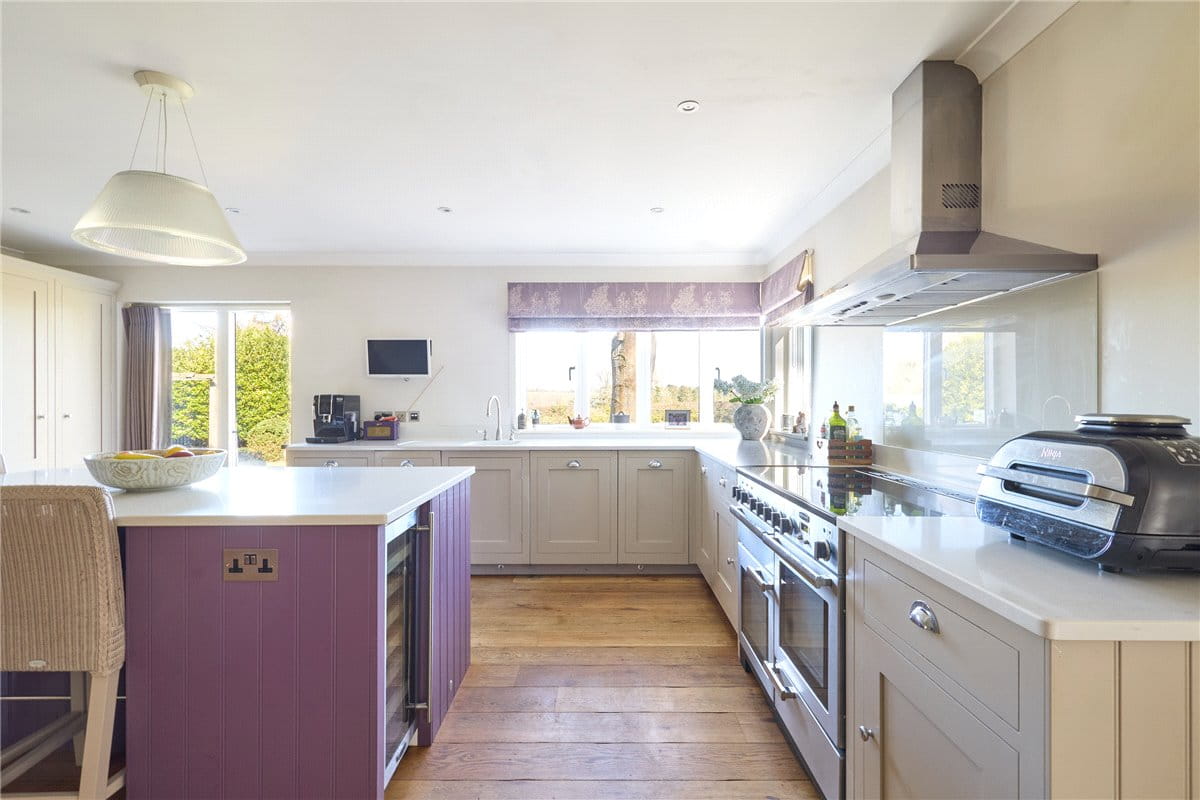 5 bedroom house, Centre Drive, Newmarket CB8 - Sold