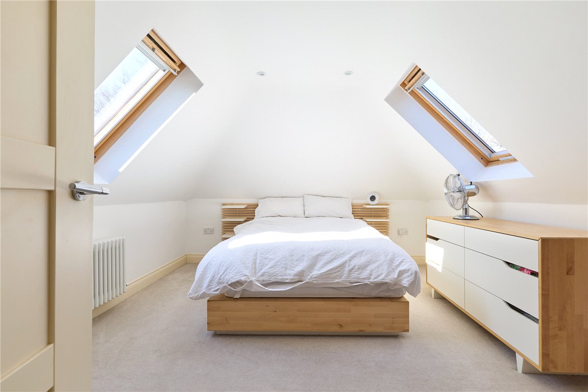 5 bedroom house, Centre Drive, Newmarket CB8 - Sold