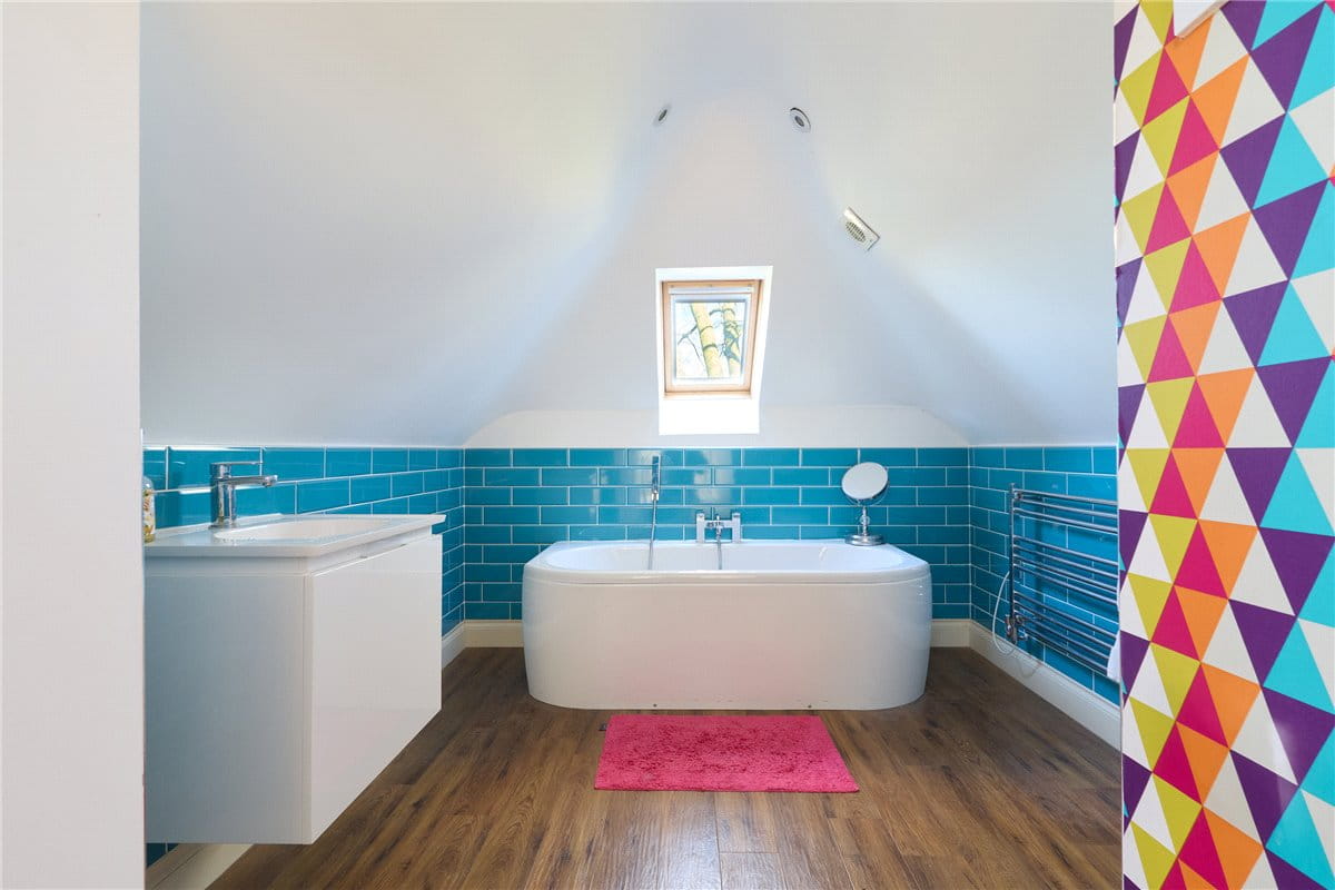 5 bedroom house, Centre Drive, Newmarket CB8 - Sold