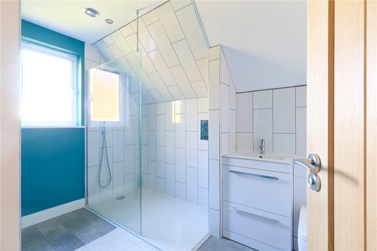 5 bedroom house, Centre Drive, Newmarket CB8 - Sold