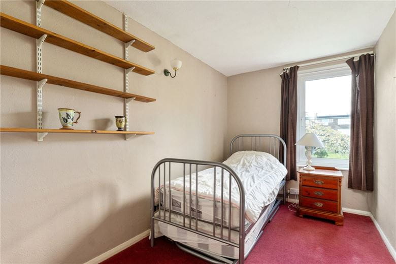 3 bedroom flat, Sherlock Close, Cambridge CB3 - Sold