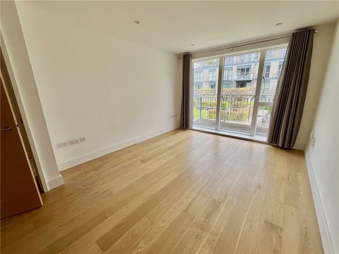 1 bedroom flat, Kingsley Walk, Cambridge CB5 - Sold
