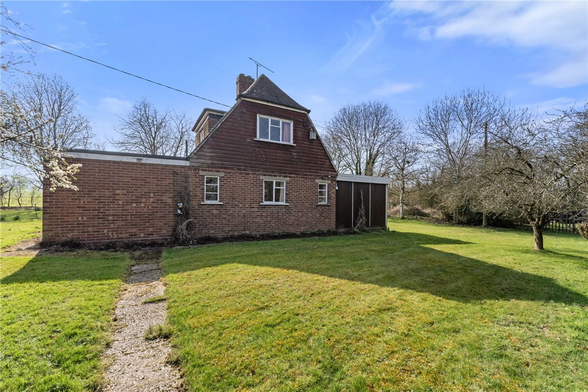 3 bedroom house, South Road, Abington CB21 - Sold STC