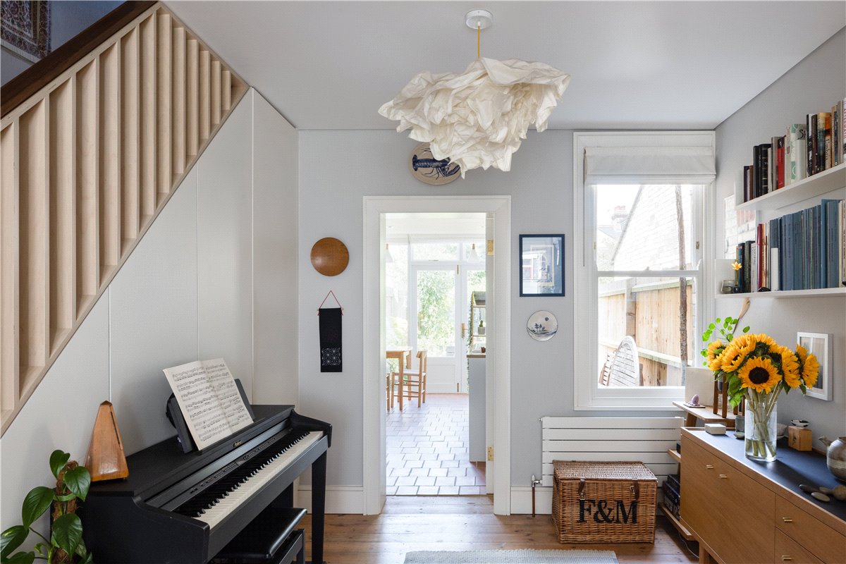 2 bedroom house, Ross Street, Cambridge CB1 - Sold STC