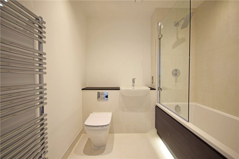 1 bedroom flat, Harrison Drive, Cambridge CB2 - Sold STC