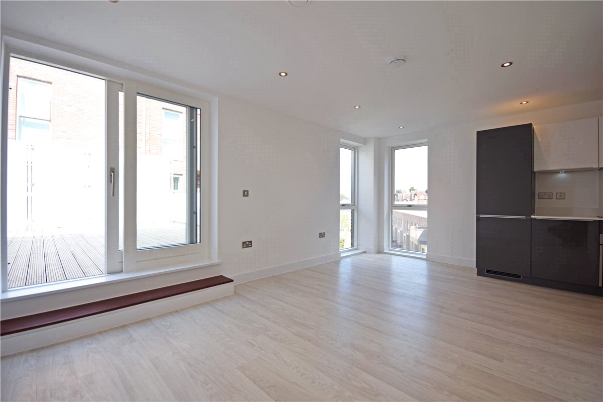 1 bedroom flat, Harrison Drive, Cambridge CB2 - Sold STC
