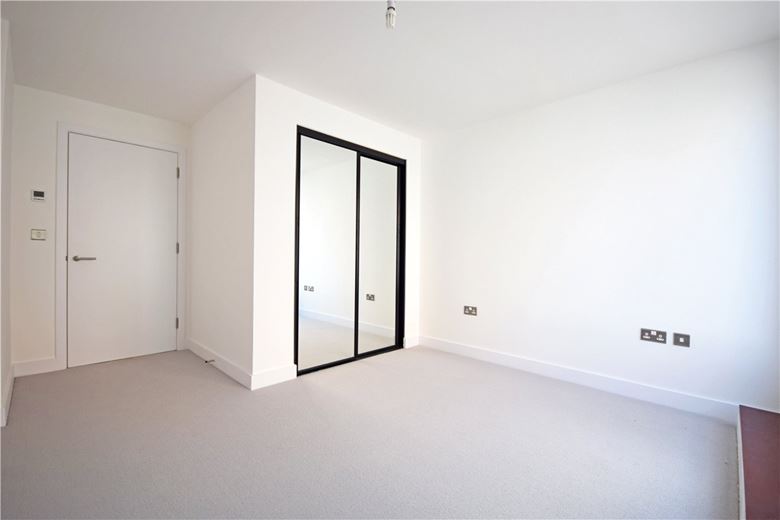 1 bedroom flat, Harrison Drive, Cambridge CB2 - Sold STC