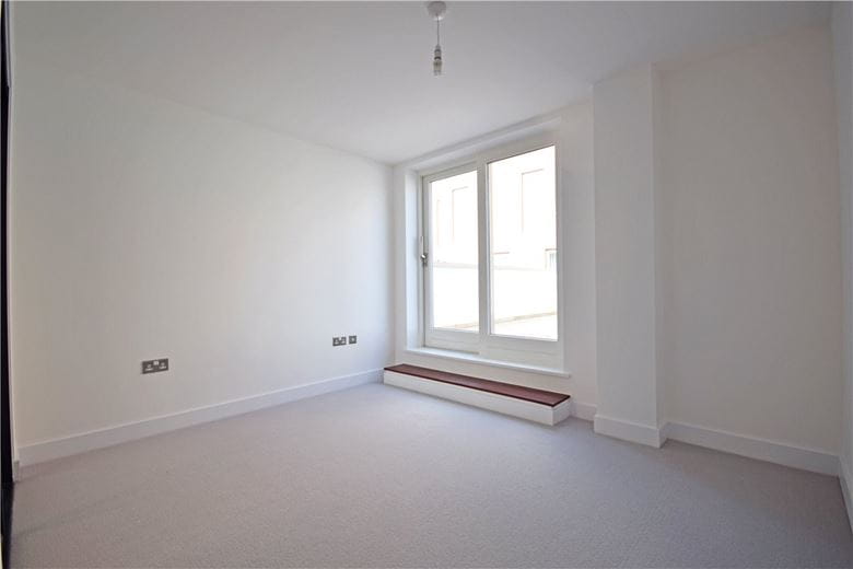 1 bedroom flat, Harrison Drive, Cambridge CB2 - Sold STC