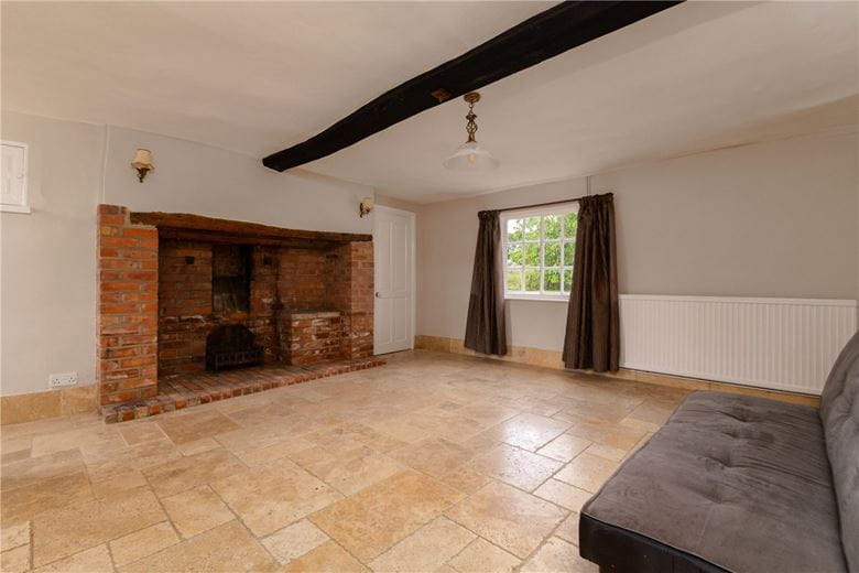 4 bedroom house, Hilton Road, Fenstanton PE28 - Available