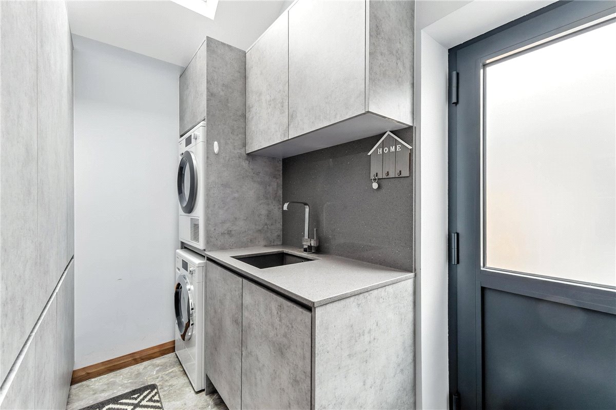 7 bedroom house, Kides Crescent, Longstanton CB24 - Available