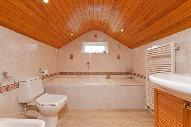 5 bedroom house, Scotts Gardens, Whittlesford CB22 - Sold STC